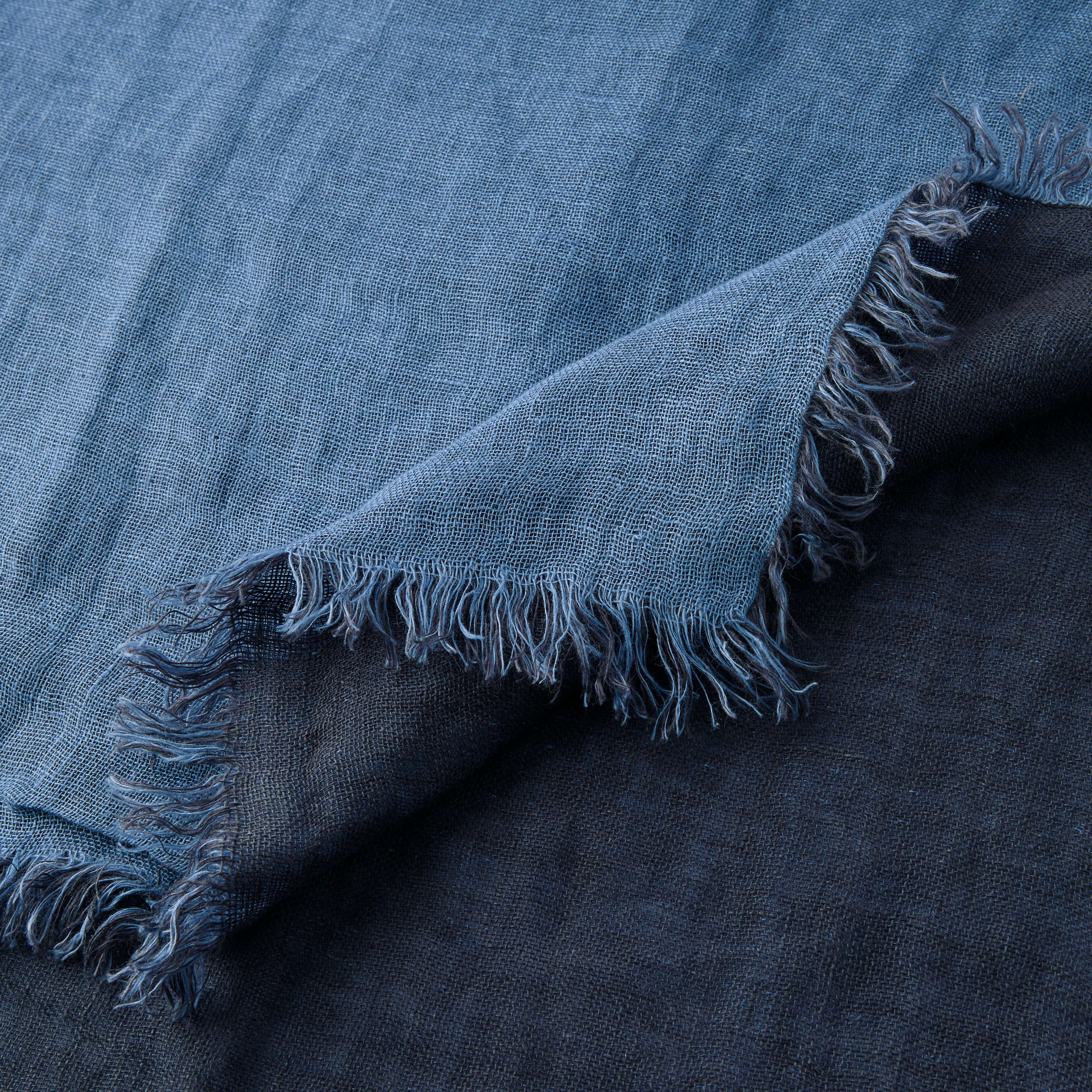 Rhodes Linen Throw - Midnight/Blue