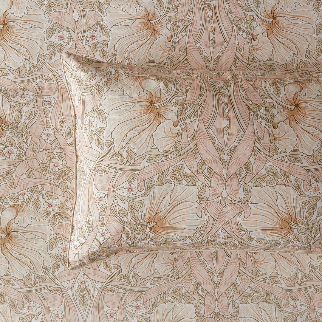 Pimpernel Quilt Cover - Pink