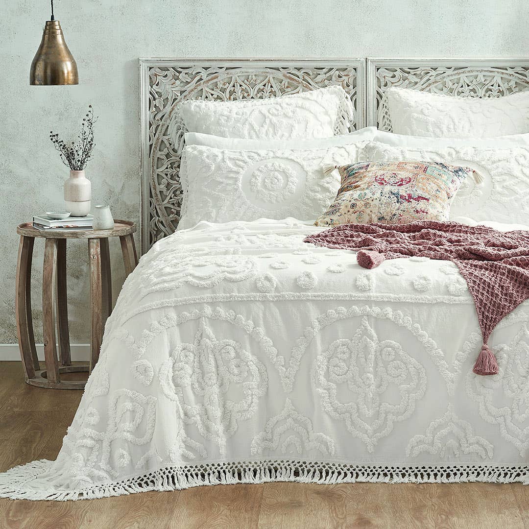 Eadie Bedspread - White