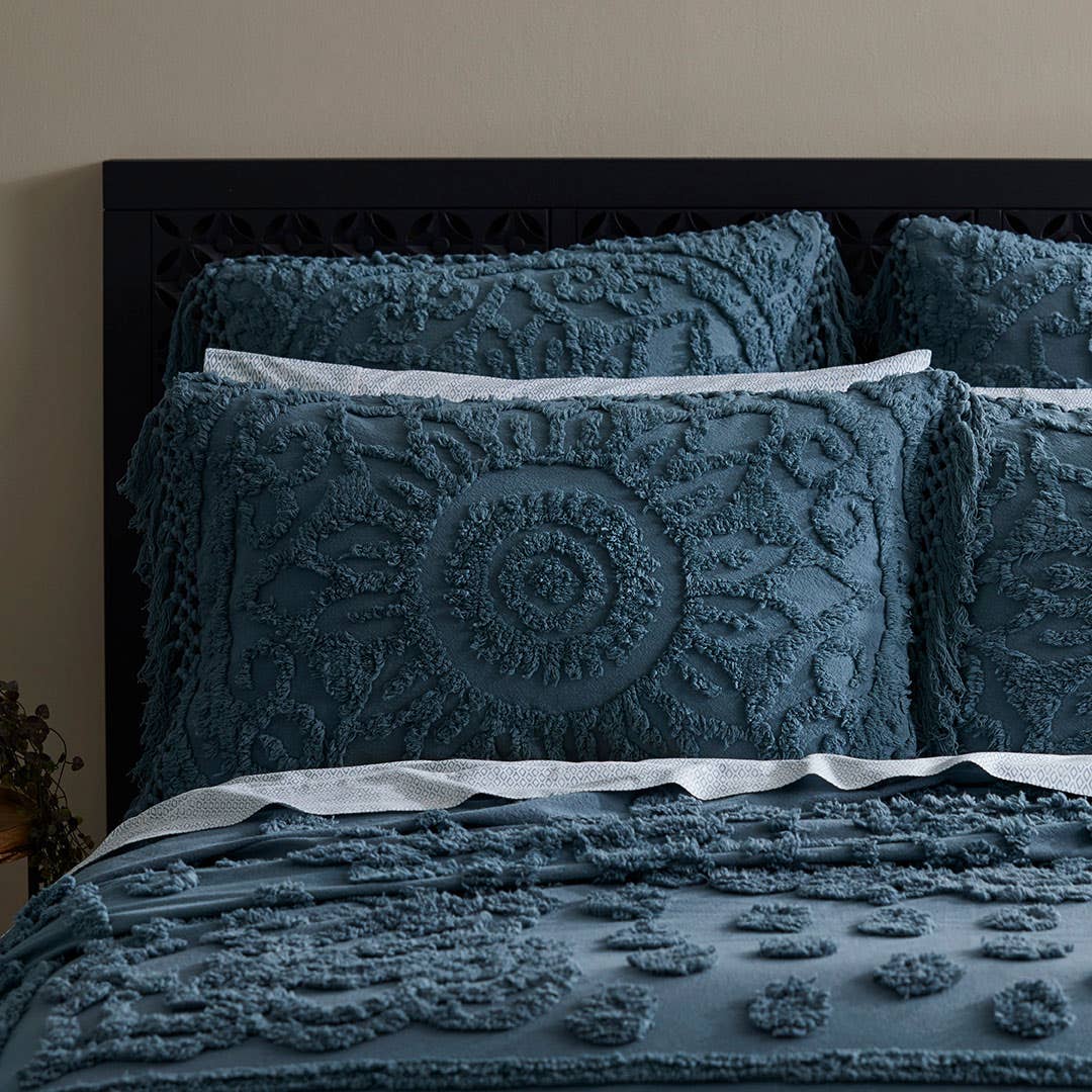 Eadie Bedspread - Blue