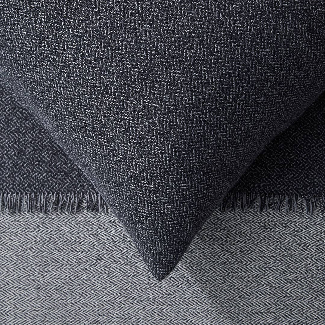 Manson Quilt Cover - Charcoal